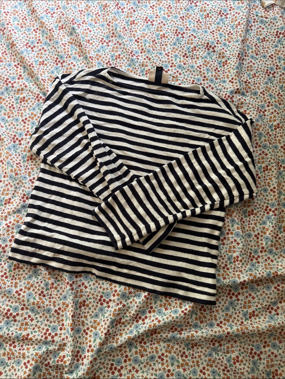 Women’s striped long sleeve top